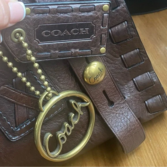 Coach Legacy Thompson Karee – Rare Y2K Icon | Style 11375 (2007) - Picture 2 of 16